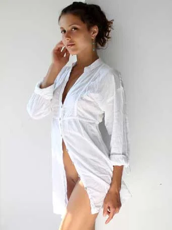 female Call Girls in Colaba